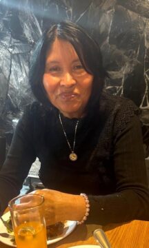 Imágenes para rendir homenaje a persona finada, estas pueden variar en su contenido.