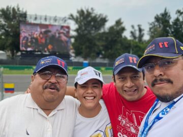 Imágenes para rendir homenaje a persona finada, estas pueden variar en su contenido.