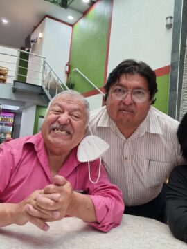 Imágenes para rendir homenaje a persona finada, estas pueden variar en su contenido.