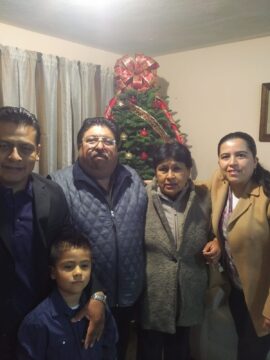 Imágenes para rendir homenaje a persona finada, estas pueden variar en su contenido.