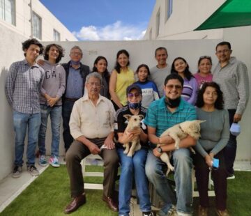 Imágenes para rendir homenaje a persona finada, estas pueden variar en su contenido.