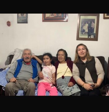 Imágenes para rendir homenaje a persona finada, estas pueden variar en su contenido.