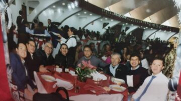 Imágenes para rendir homenaje a persona finada, estas pueden variar en su contenido.