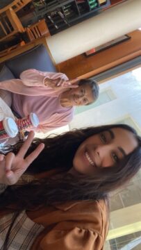 Imágenes para rendir homenaje a persona finada, estas pueden variar en su contenido.