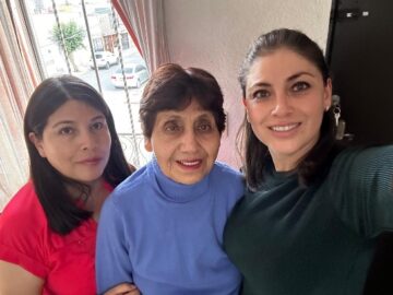 Imágenes para rendir homenaje a persona finada, estas pueden variar en su contenido.