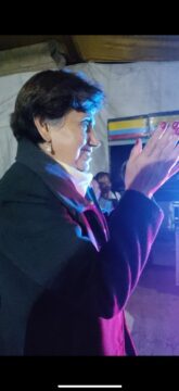 Imágenes para rendir homenaje a persona finada, estas pueden variar en su contenido.