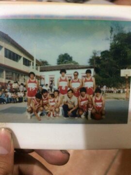 Imágenes para rendir homenaje a persona finada, estas pueden variar en su contenido.