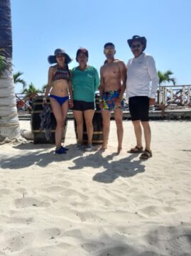 Imágenes para rendir homenaje a persona finada, estas pueden variar en su contenido.