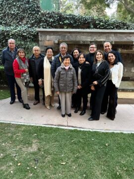 Imágenes para rendir homenaje a persona finada, estas pueden variar en su contenido.