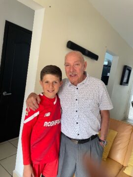 Imágenes para rendir homenaje a persona finada, estas pueden variar en su contenido.