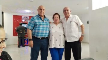 Imágenes para rendir homenaje a persona finada, estas pueden variar en su contenido.