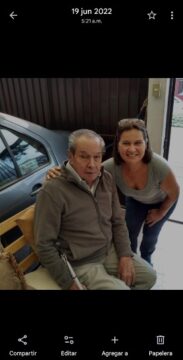 Imágenes para rendir homenaje a persona finada, estas pueden variar en su contenido.