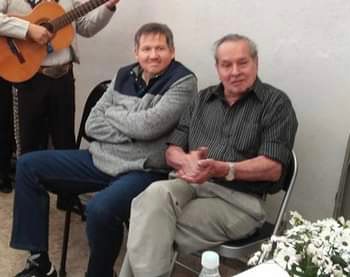 Imágenes para rendir homenaje a persona finada, estas pueden variar en su contenido.