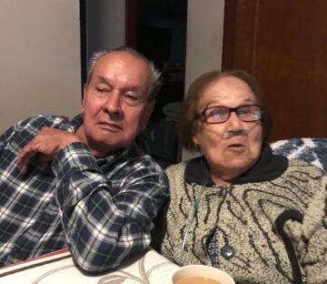 Imágenes para rendir homenaje a persona finada, estas pueden variar en su contenido.