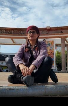 Imágenes para rendir homenaje a persona finada, estas pueden variar en su contenido.