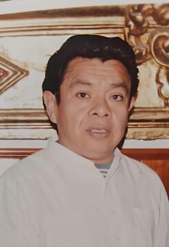 Imágenes para rendir homenaje a persona finada, estas pueden variar en su contenido.