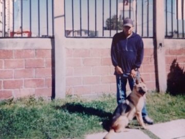 Imágenes para rendir homenaje a persona finada, estas pueden variar en su contenido.