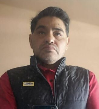 Imágenes para rendir homenaje a persona finada, estas pueden variar en su contenido.