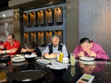 Imágenes para rendir homenaje a persona finada, estas pueden variar en su contenido.