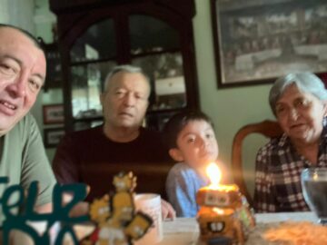 Imágenes para rendir homenaje a persona finada, estas pueden variar en su contenido.