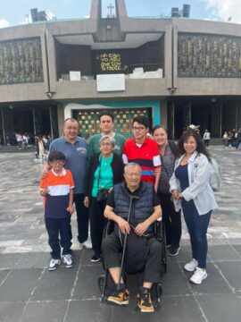 Imágenes para rendir homenaje a persona finada, estas pueden variar en su contenido.