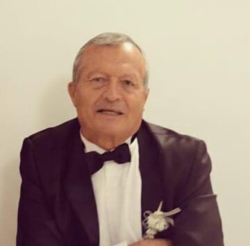 Imágenes para rendir homenaje a persona finada, estas pueden variar en su contenido.