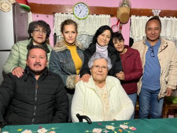 Imágenes para rendir homenaje a persona finada, estas pueden variar en su contenido.