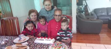 Imágenes para rendir homenaje a persona finada, estas pueden variar en su contenido.