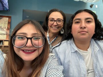 Imágenes para rendir homenaje a persona finada, estas pueden variar en su contenido.