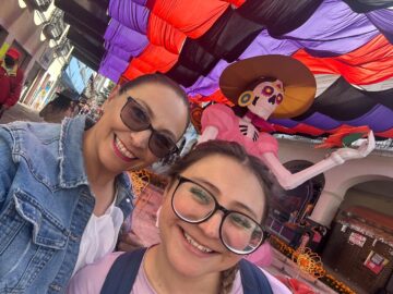 Imágenes para rendir homenaje a persona finada, estas pueden variar en su contenido.