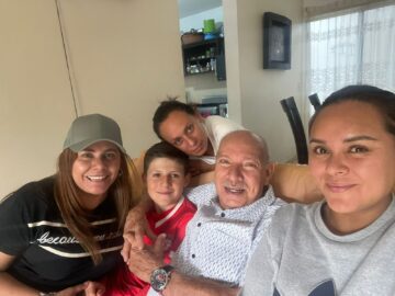 Imágenes para rendir homenaje a persona finada, estas pueden variar en su contenido.