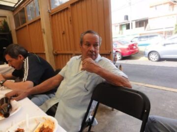 Imágenes para rendir homenaje a persona finada, estas pueden variar en su contenido.