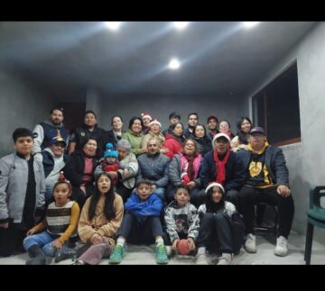 Imágenes para rendir homenaje a persona finada, estas pueden variar en su contenido.