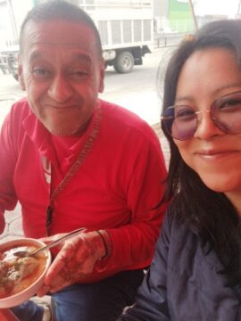 Imágenes para rendir homenaje a persona finada, estas pueden variar en su contenido.