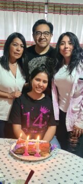 Imágenes para rendir homenaje a persona finada, estas pueden variar en su contenido.