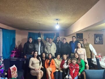 Imágenes para rendir homenaje a persona finada, estas pueden variar en su contenido.