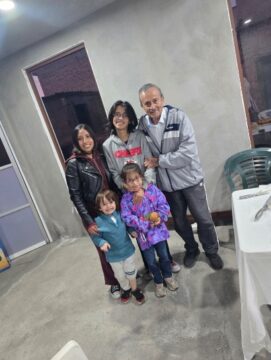 Imágenes para rendir homenaje a persona finada, estas pueden variar en su contenido.