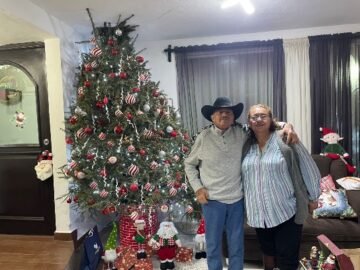 Imágenes para rendir homenaje a persona finada, estas pueden variar en su contenido.