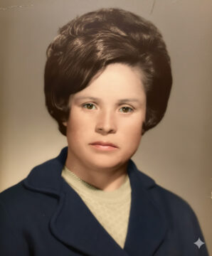 Imágenes para rendir homenaje a persona finada, estas pueden variar en su contenido.