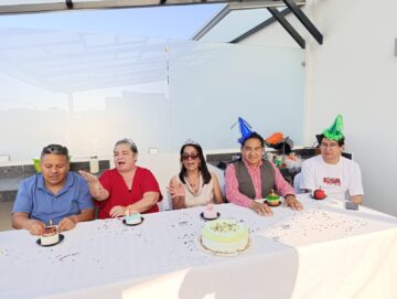 Imágenes para rendir homenaje a persona finada, estas pueden variar en su contenido.