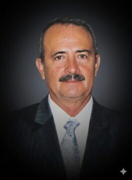 Imágenes para rendir homenaje a persona finada, estas pueden variar en su contenido.