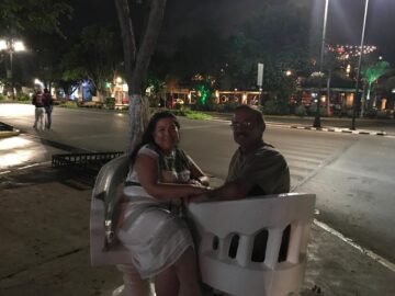 Imágenes para rendir homenaje a persona finada, estas pueden variar en su contenido.