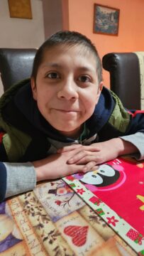 Imágenes para rendir homenaje a persona finada, estas pueden variar en su contenido.