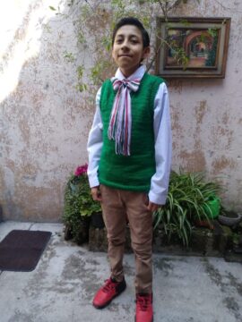 Imágenes para rendir homenaje a persona finada, estas pueden variar en su contenido.