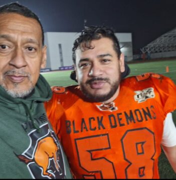 Imágenes para rendir homenaje a persona finada, estas pueden variar en su contenido.