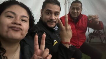 Imágenes para rendir homenaje a persona finada, estas pueden variar en su contenido.