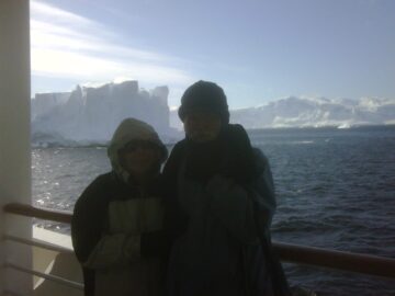 Imágenes para rendir homenaje a persona finada, estas pueden variar en su contenido.