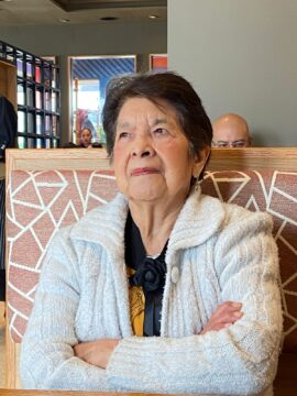 Imágenes para rendir homenaje a persona finada, estas pueden variar en su contenido.