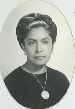 Imágenes para rendir homenaje a persona finada, estas pueden variar en su contenido.