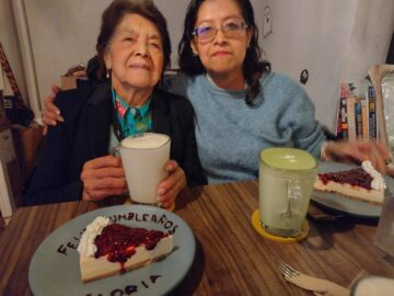 Imágenes para rendir homenaje a persona finada, estas pueden variar en su contenido.